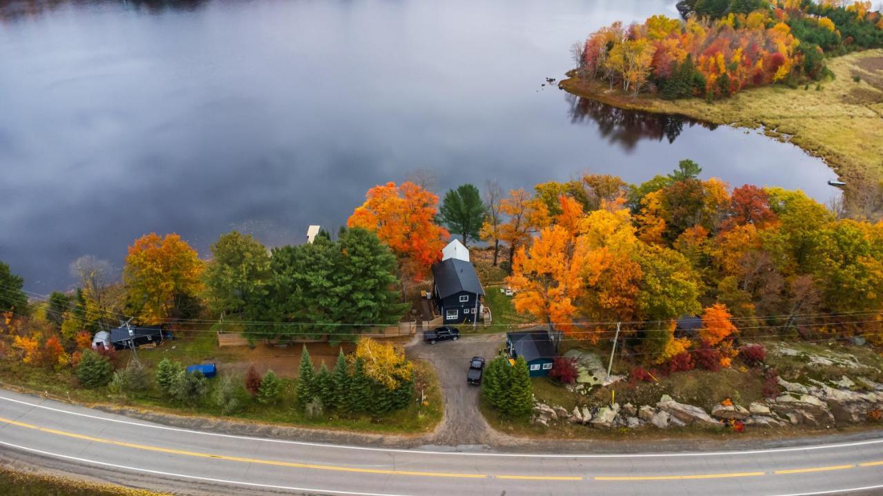 Muskoka Escape Hotel Port Carling Bagian luar foto