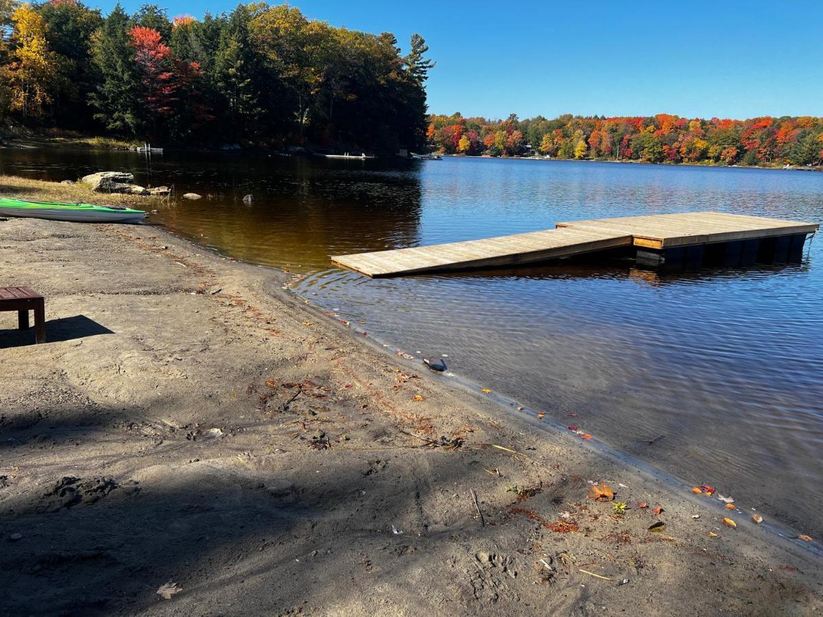 Muskoka Escape Hotel Port Carling Bagian luar foto