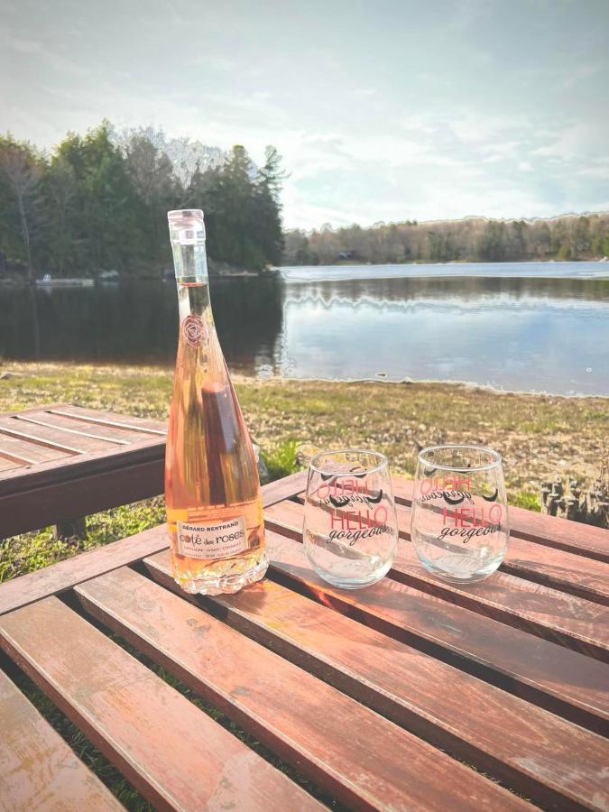 Muskoka Escape Hotel Port Carling Bagian luar foto