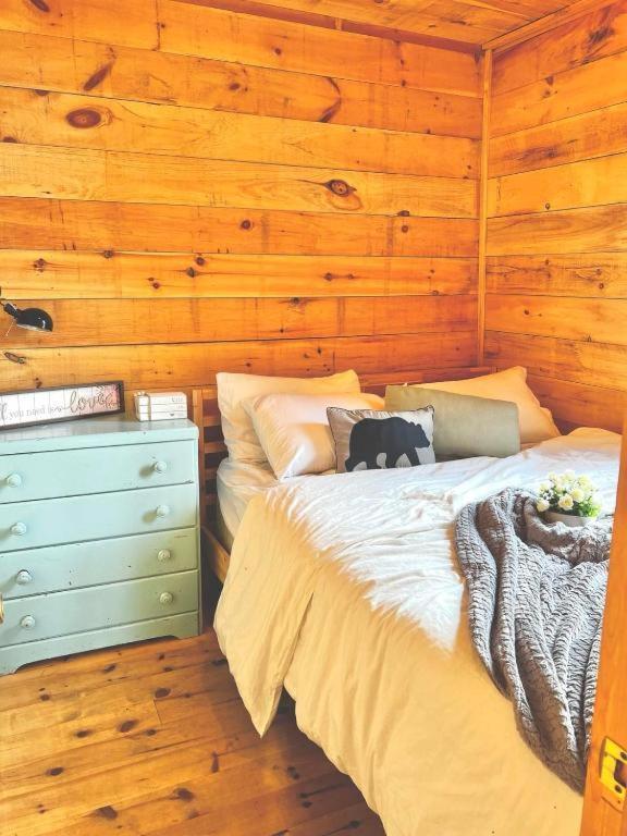 Muskoka Escape Hotel Port Carling Bagian luar foto