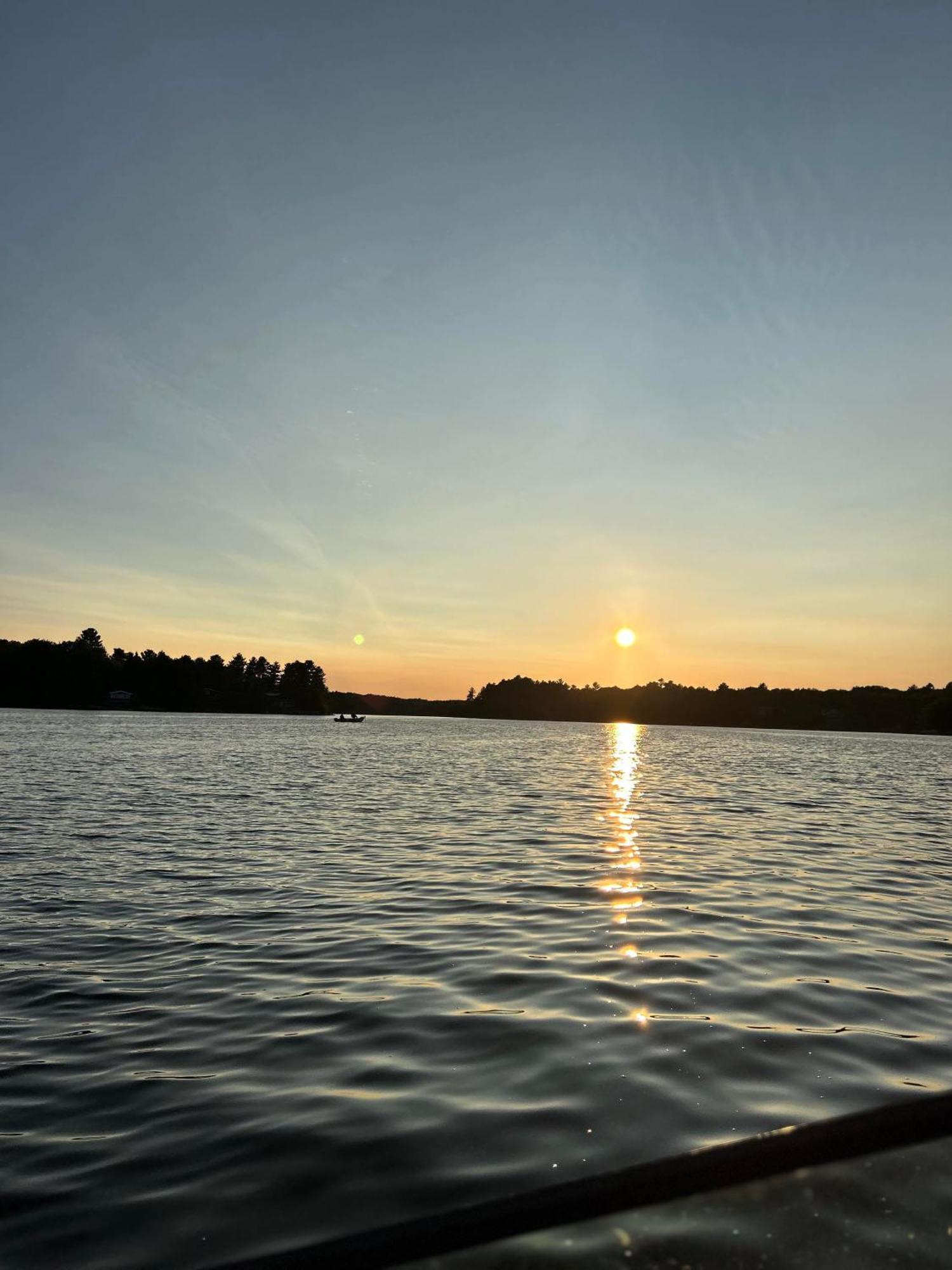 Muskoka Escape Hotel Port Carling Bagian luar foto
