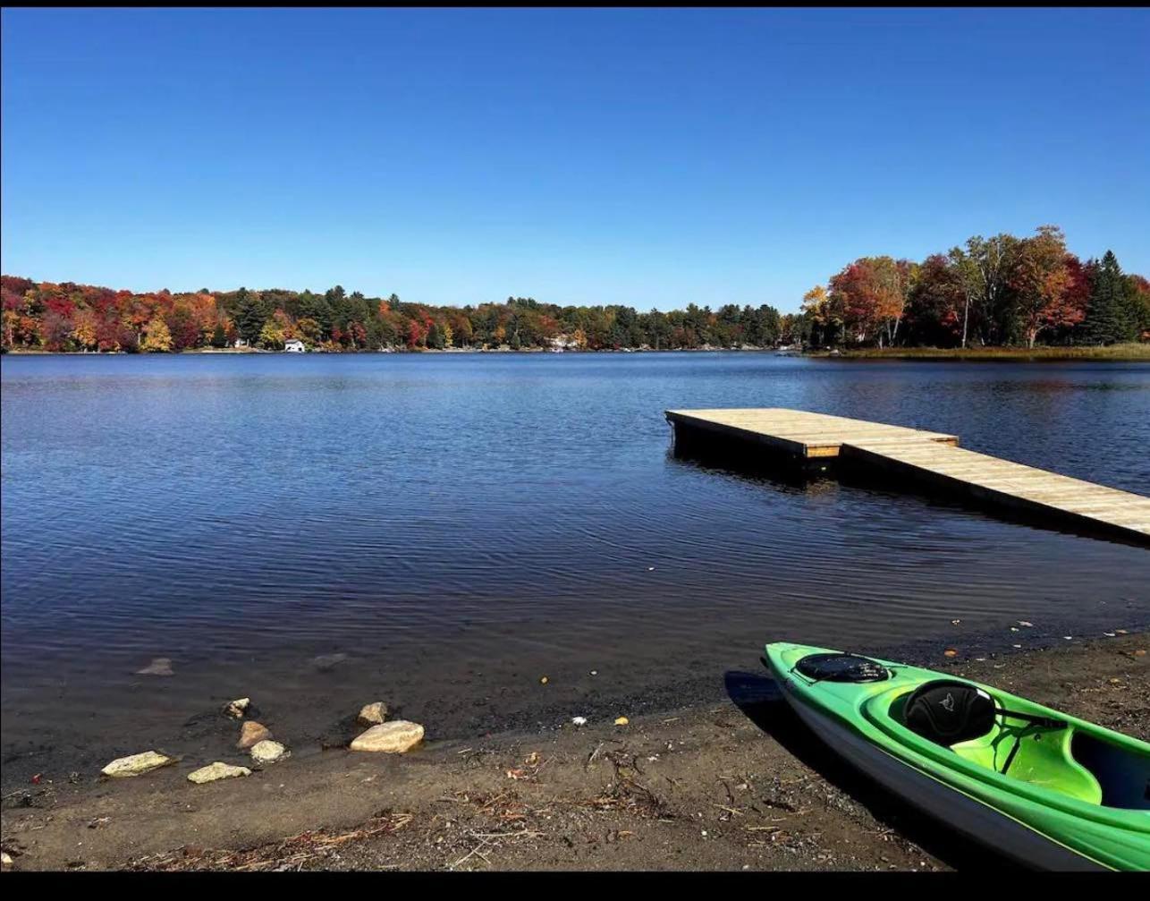 Muskoka Escape Hotel Port Carling Bagian luar foto